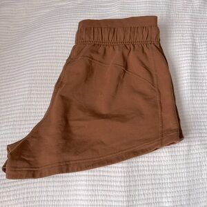 Lululemon Inner Glow HR Shorts 3” Sz 6